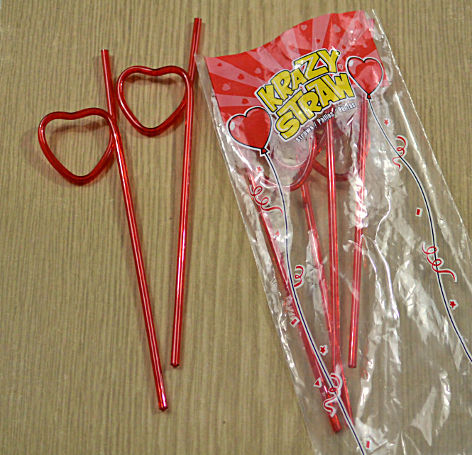 Krazy-Valentines-Straws