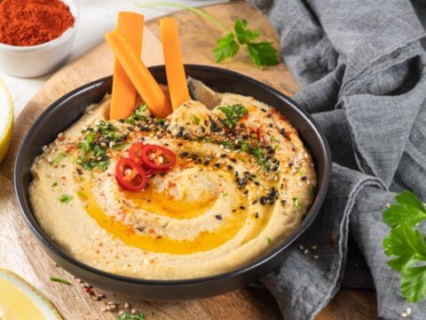carrot hummus